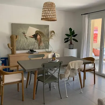 Jolie Mitoyenne Avec Piscine Privee Proche Plage Casa de Férias